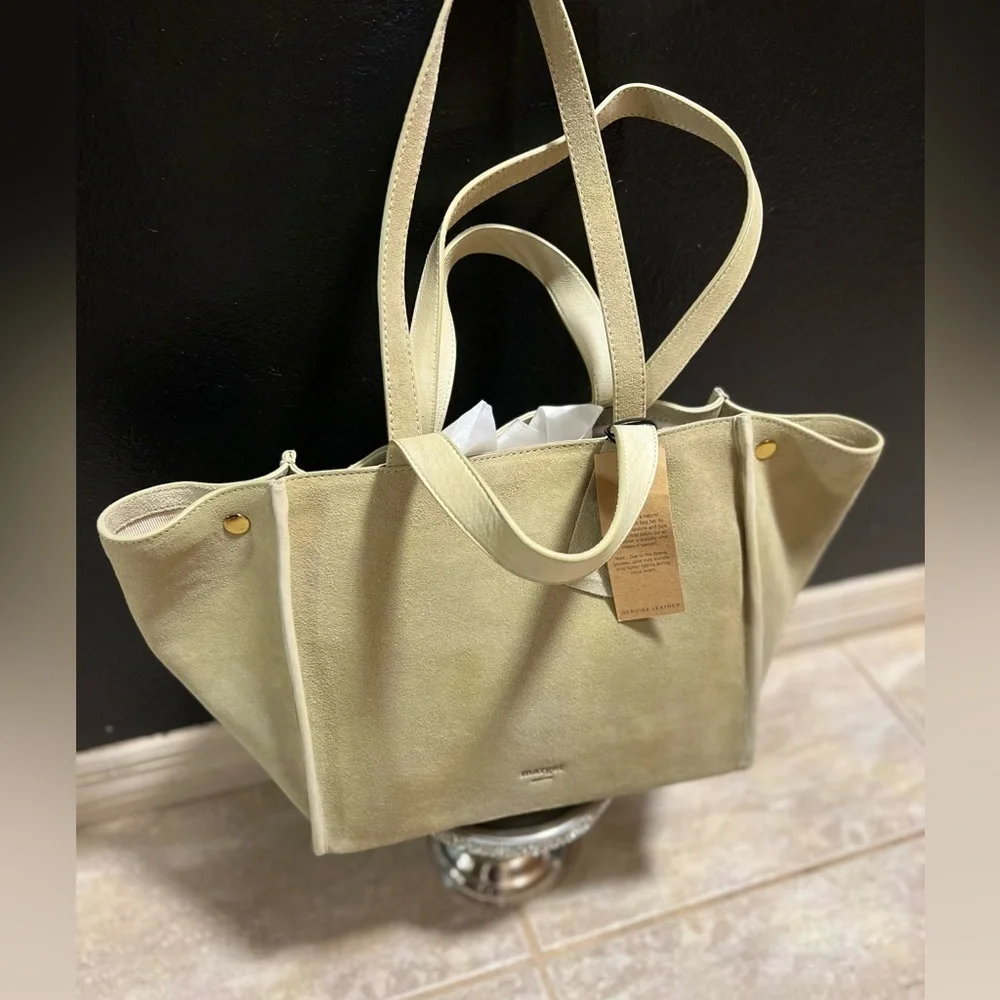💚💚 NWT- MARGOT NEW YORK Viral JAMEE Double Handle Suede Shoulder Bag Tote💚💚